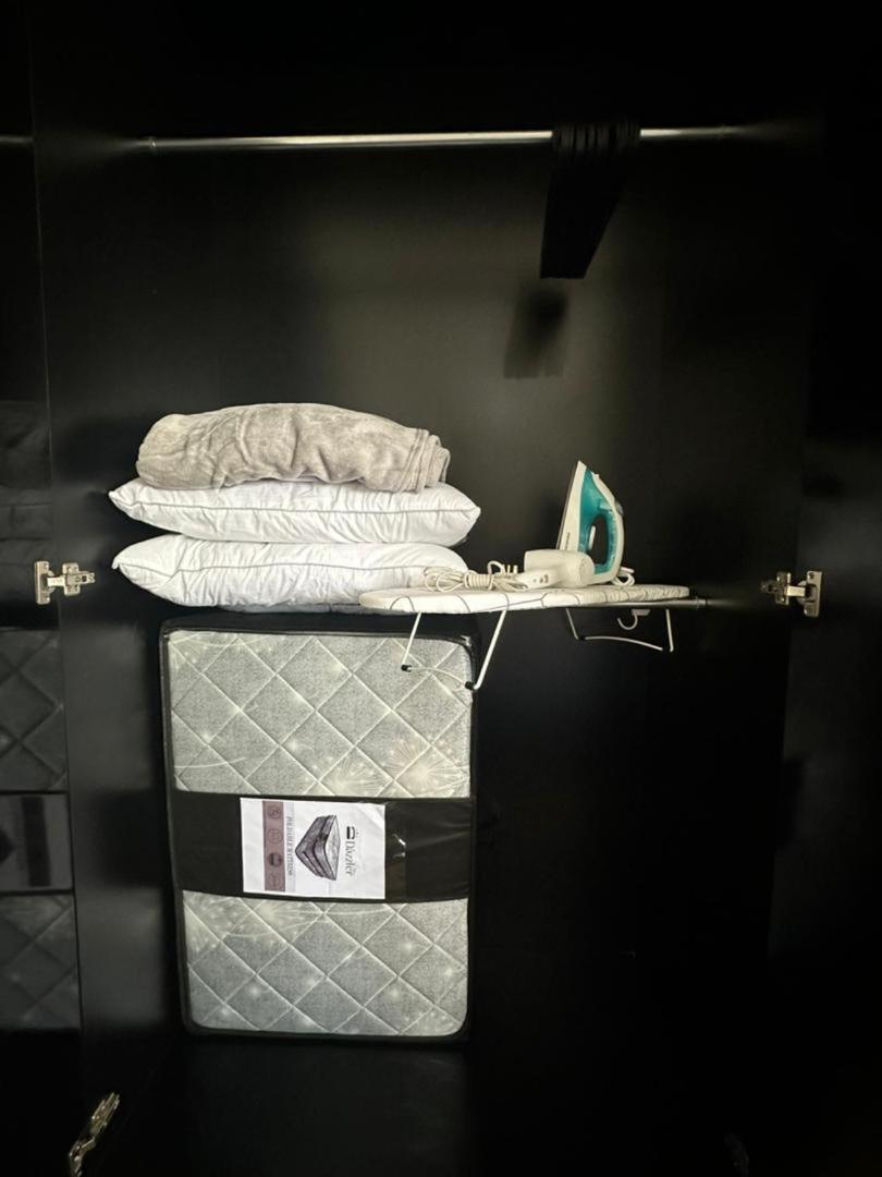 Luxury 118 Island Plaza